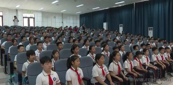 书香润童心，传承红色基因！任丘市第九实验小学“赵树标红色书屋”正式启用 任丘红色教育，第九实验小学，红色书屋，赵树标红色书屋，爱国主义教育，校园红色阅读，任丘 第1张